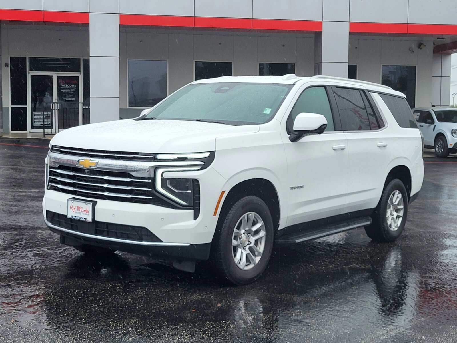 Used 2025 Chevrolet Tahoe LT image 7