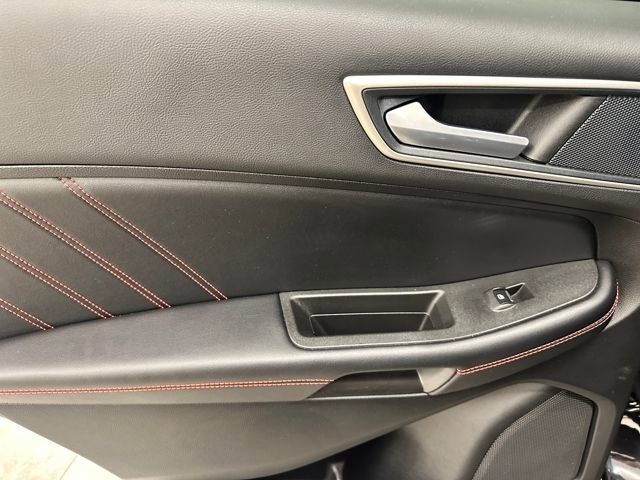 Certified 2024 Ford Edge ST-Line image 19
