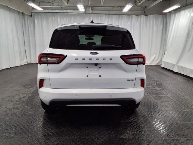 Certified 2023 Ford Escape ST-Line w/ Tech Pack #1 image 3