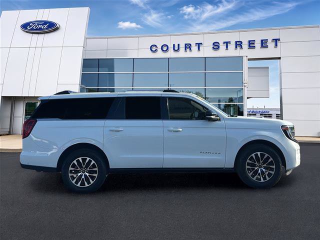 Certified 2025 Ford Expedition Max Platinum AWD/4WD image 4