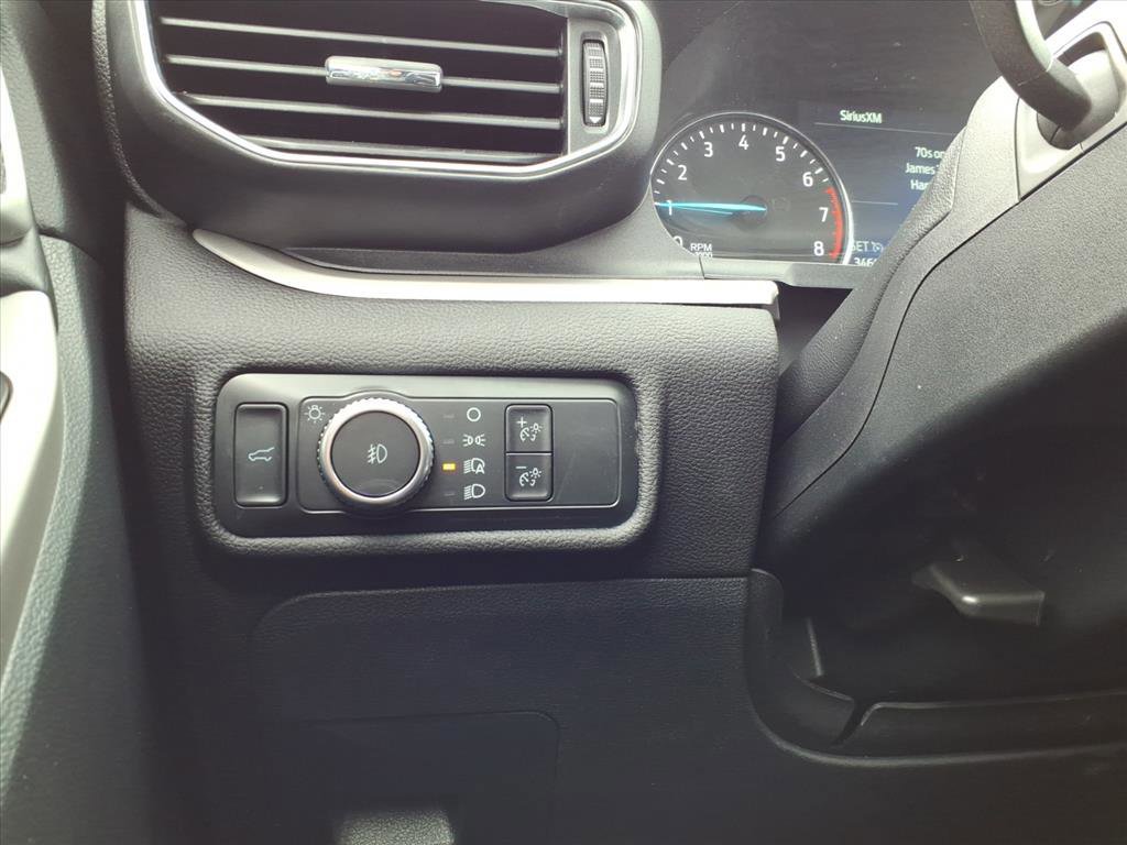 Certified 2022 Ford Explorer XLT w/ Equipment Group 202A image 19