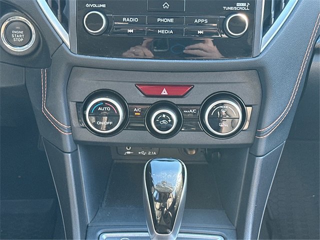 Used 2020 Subaru Crosstrek 2.0i Premium w/ Moonroof Package 2 image 24