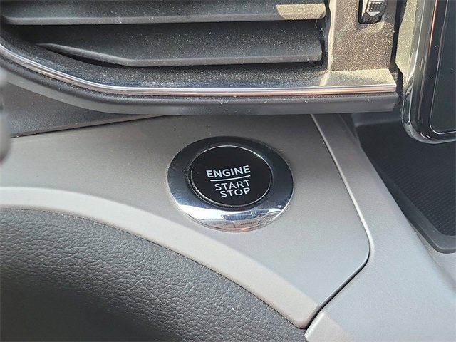 Certified 2023 Ford Explorer XLT w/ Equipment Group 202A image 21