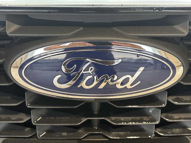 Certified 2025 Ford Escape Platinum AWD/4WD image 29