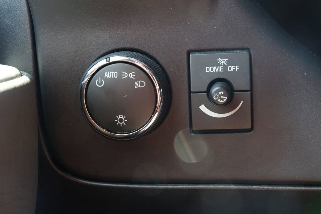 Used 2023 GMC Savana 2500 w/ Driver Convenience Package image 14