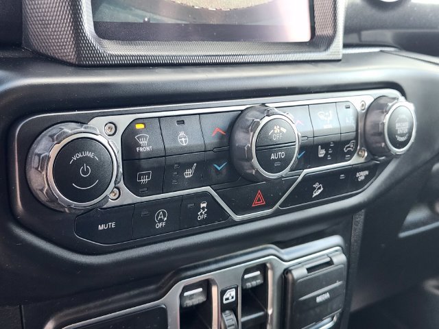 Used 2021 Jeep Wrangler Unlimited Sport AWD/4WD image 21