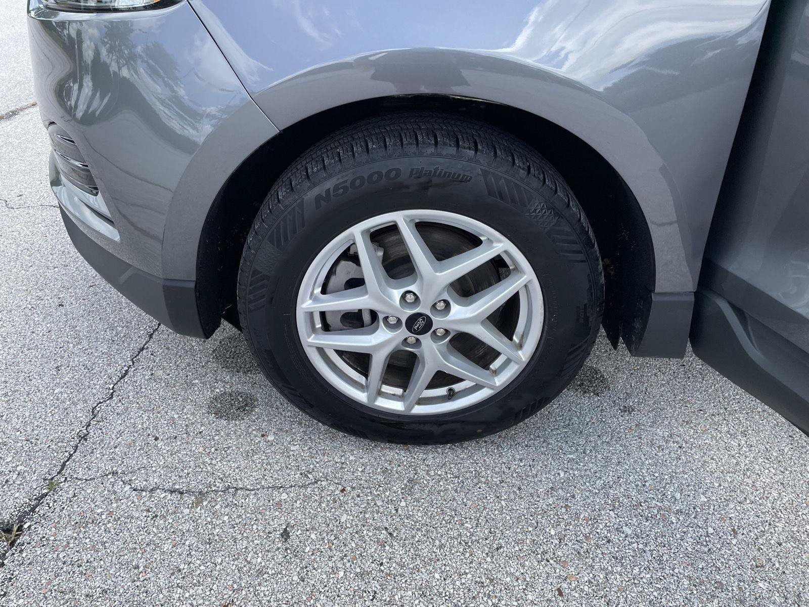 Certified 2024 Ford Edge SEL AWD/4WD image 10