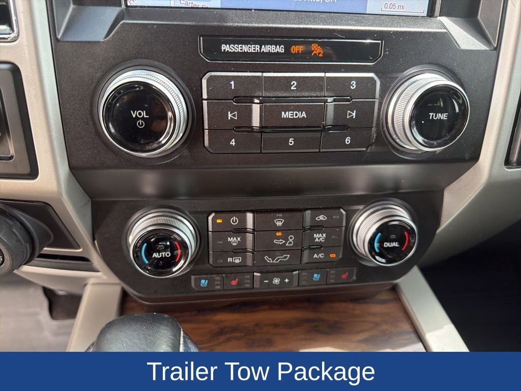 Certified 2019 Ford F150 Lariat w/ Equipment Group 502A Luxury AWD/4WD image 25