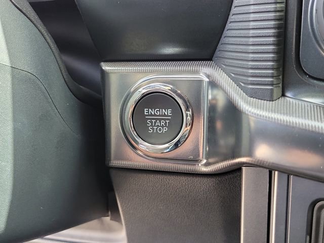 Certified 2025 Ford F150 Raptor image 30