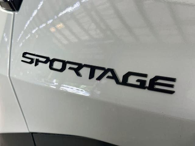 Used 2026 Kia Sportage X-Line w/ X-Line Technology Package AWD/4WD image 7