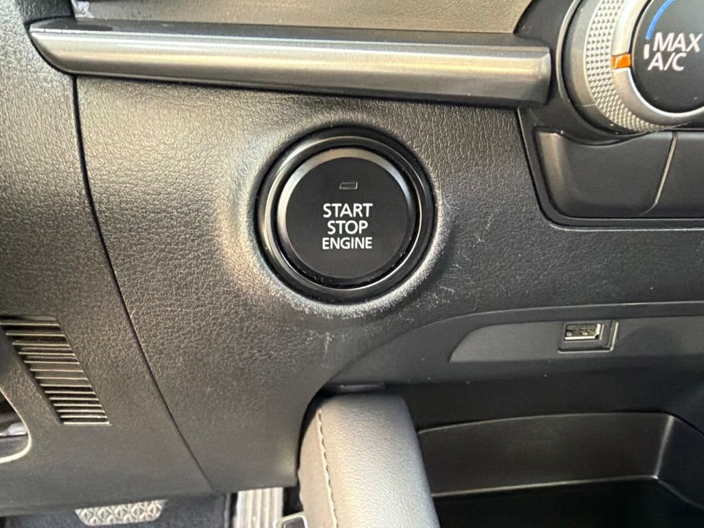 Used 2021 MAZDA MAZDA3 s FWD image 24