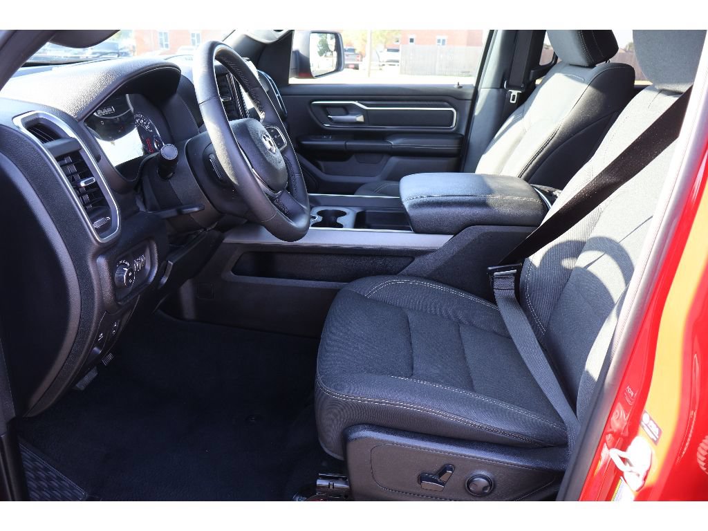 Used 2025 RAM 1500 Big Horn AWD/4WD image 27