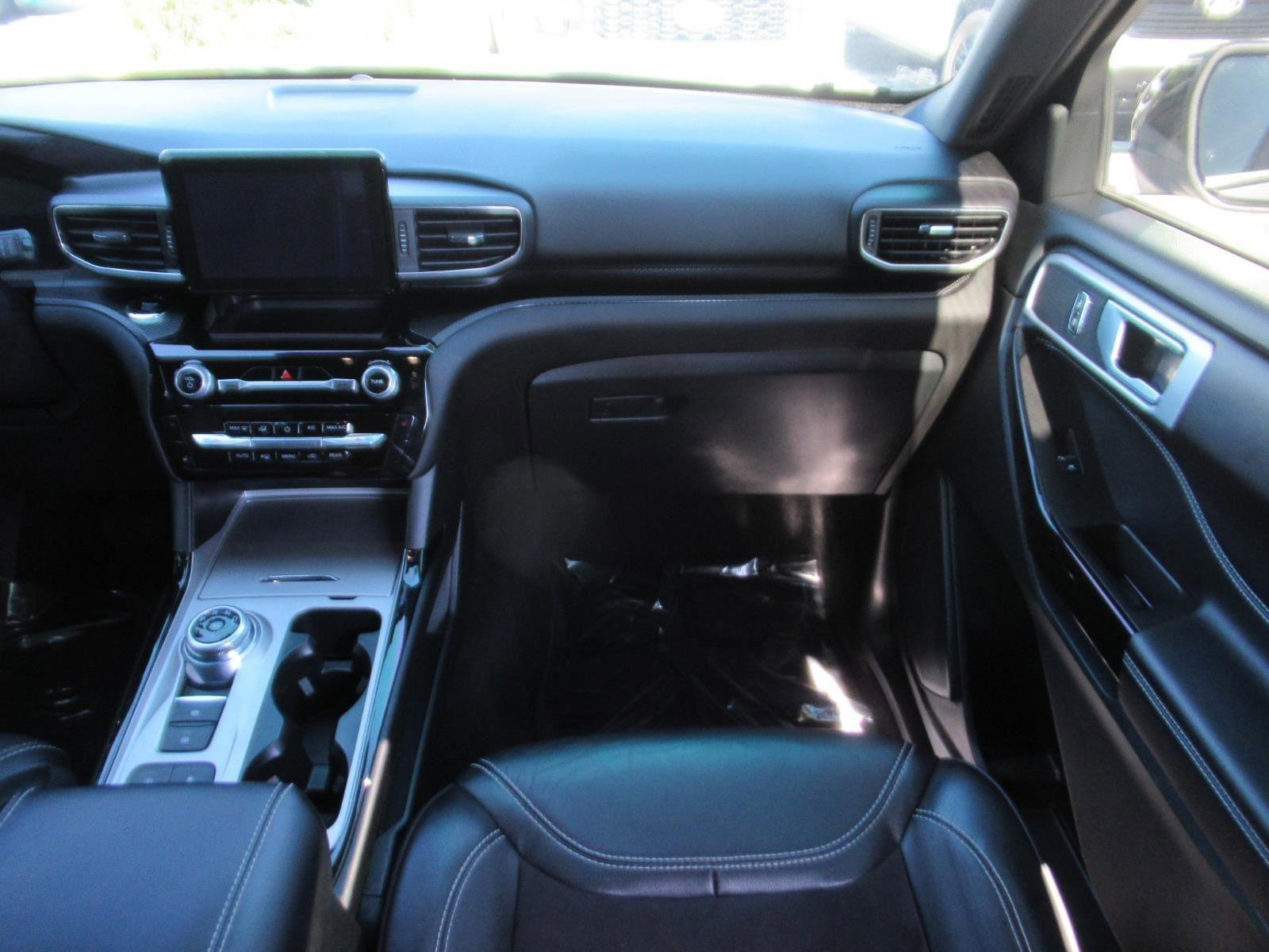 Certified 2023 Ford Explorer ST image 14