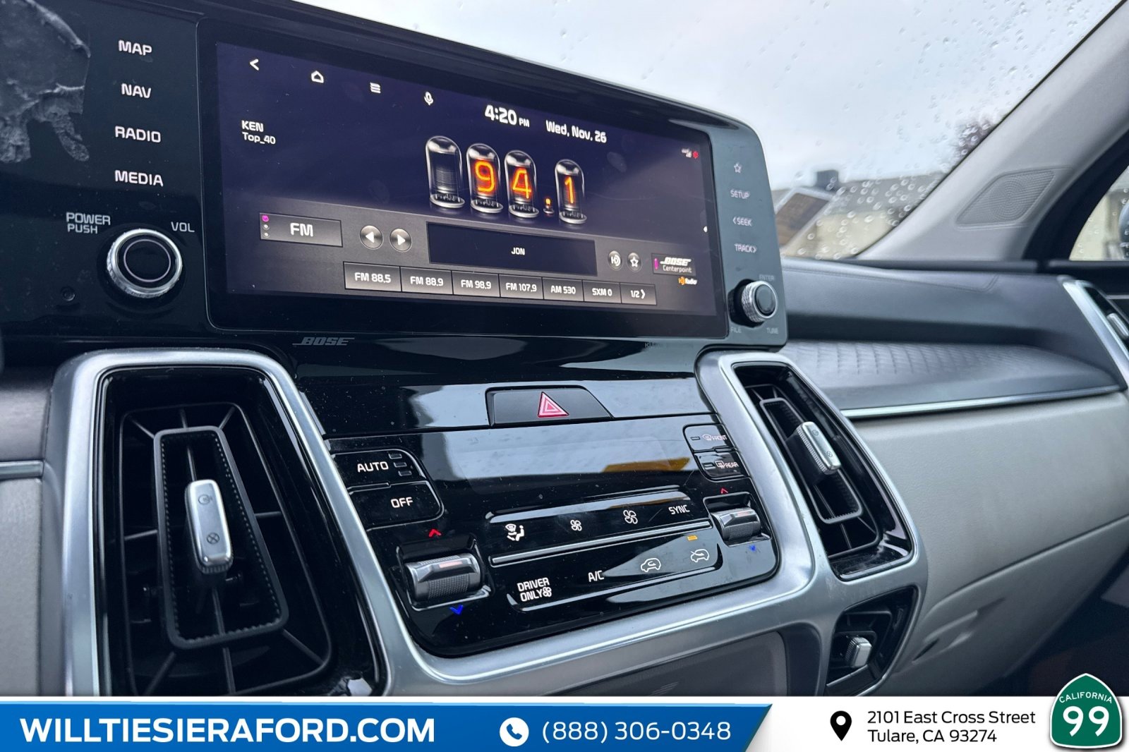 Used 2022 Kia Sorento SX Prestige w/ Panoramic Sunroof Package image 17