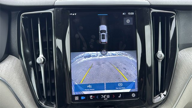 Used 2023 Volvo XC60 B5 Plus w/ Climate Package image 25