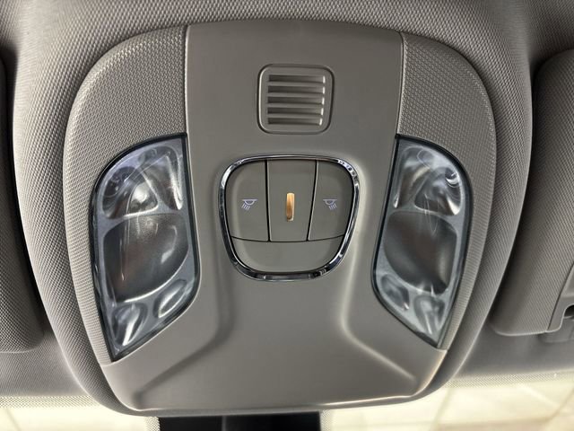 Used 2022 Jeep Compass Latitude image 23