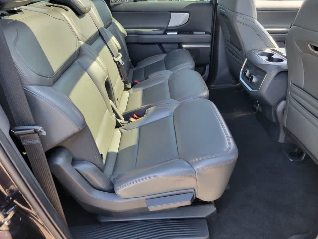 Certified 2025 Ford Expedition Max Active RWD image 18