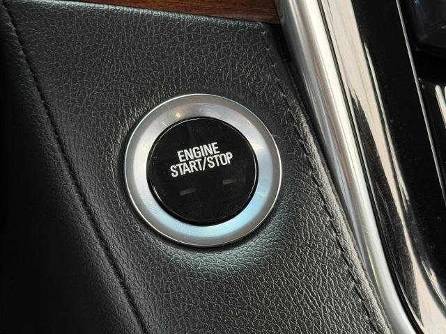 Used 2017 Cadillac Escalade Luxury AWD/4WD image 29