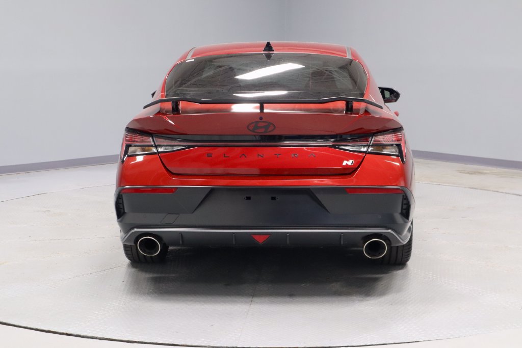 Used 2025 Hyundai Elantra N FWD image 11