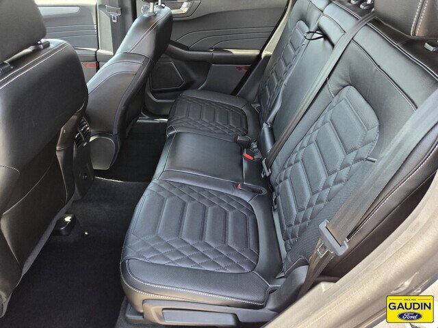 Certified 2023 Ford Escape Platinum w/ Premium Technology Package AWD/4WD image 12
