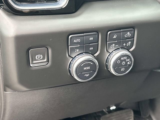 Used 2023 GMC Sierra 1500 Denali AWD/4WD image 32