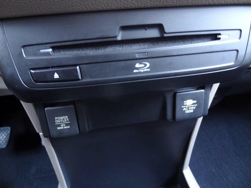 Used 2018 Honda Odyssey EX-L image 41