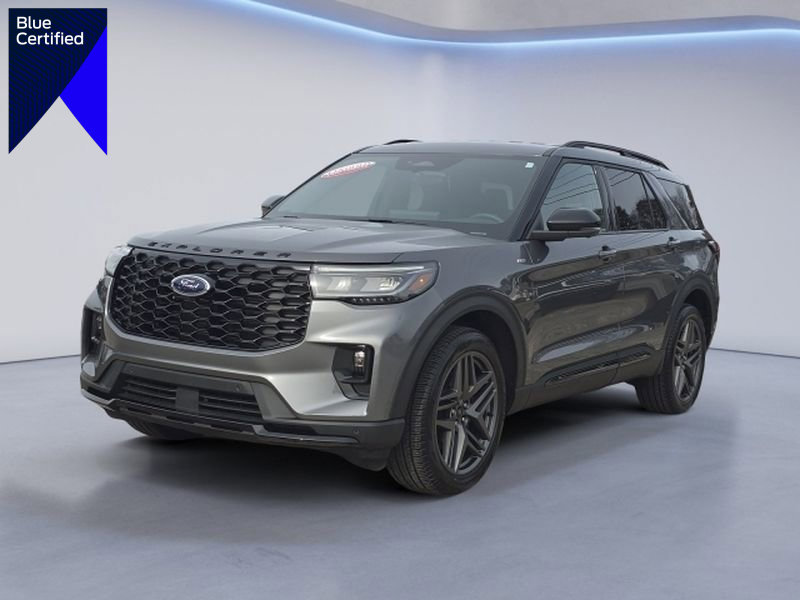 Certified 2025 Ford Explorer ST-Line w/ ST-Line Street Pack image 1