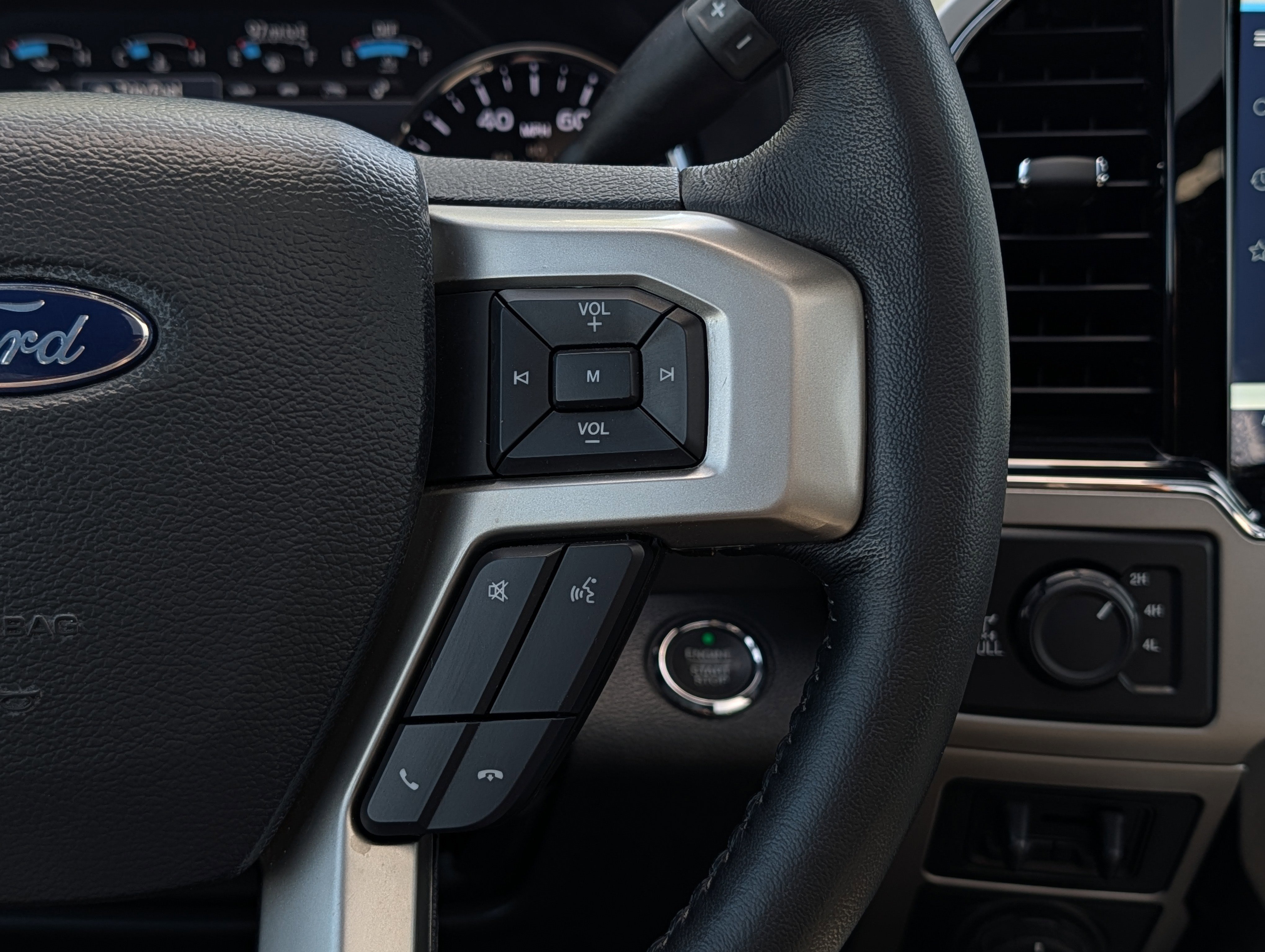 Certified 2022 Ford F250 Lariat w/ Tremor Off-Road Package image 33