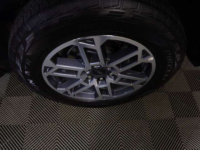 Certified 2025 Ford Expedition Active AWD/4WD image 38