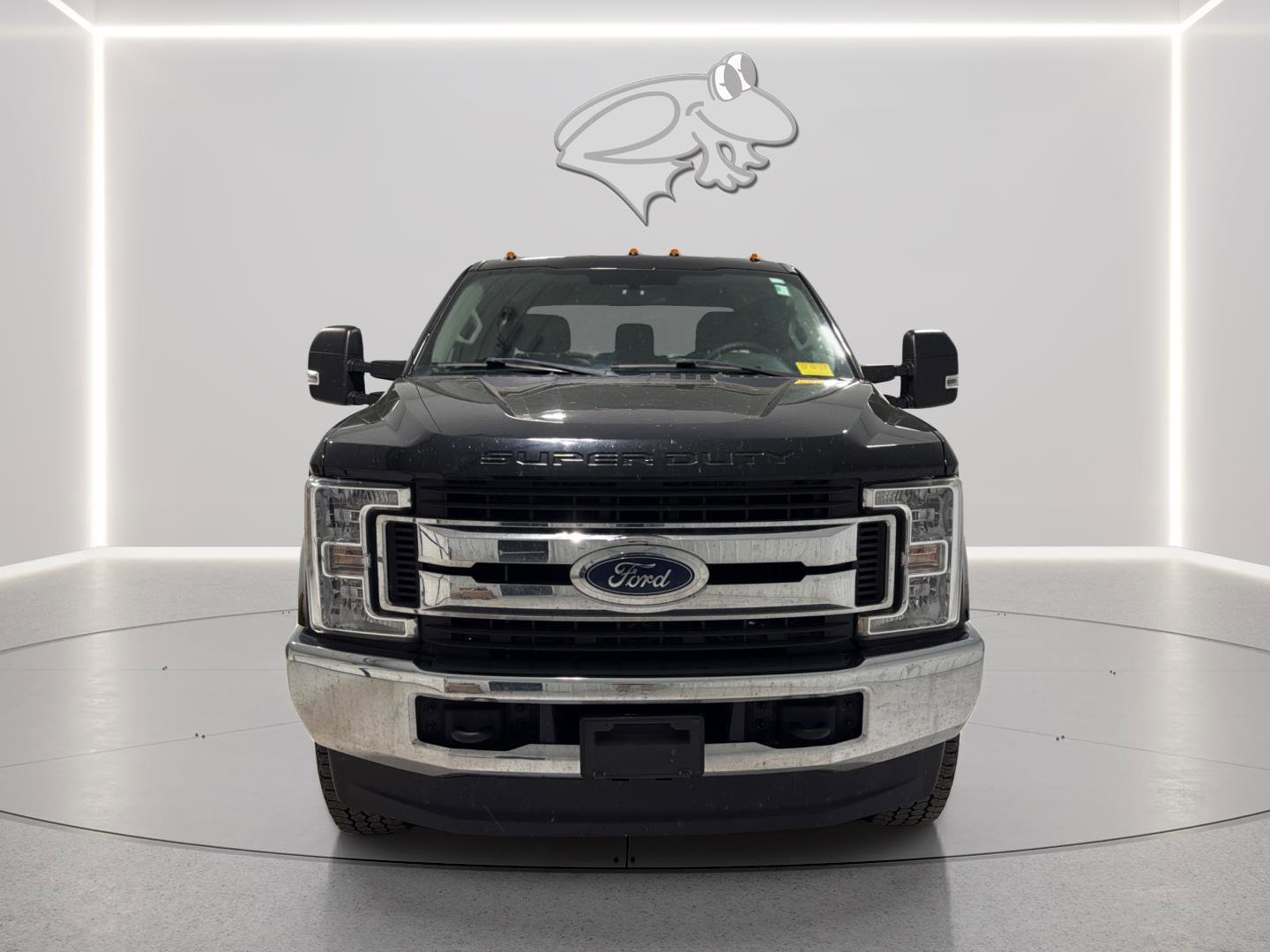 Certified 2018 Ford F250 XL w/ STX Appearance Package image 2
