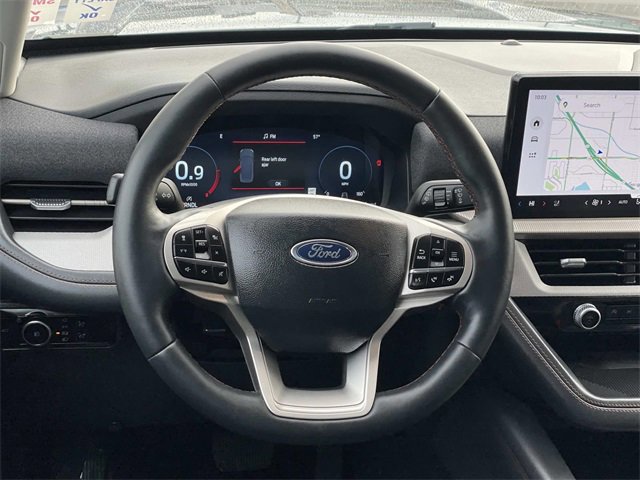 Certified 2025 Ford Explorer Active w/ Active Comfort Package image 8