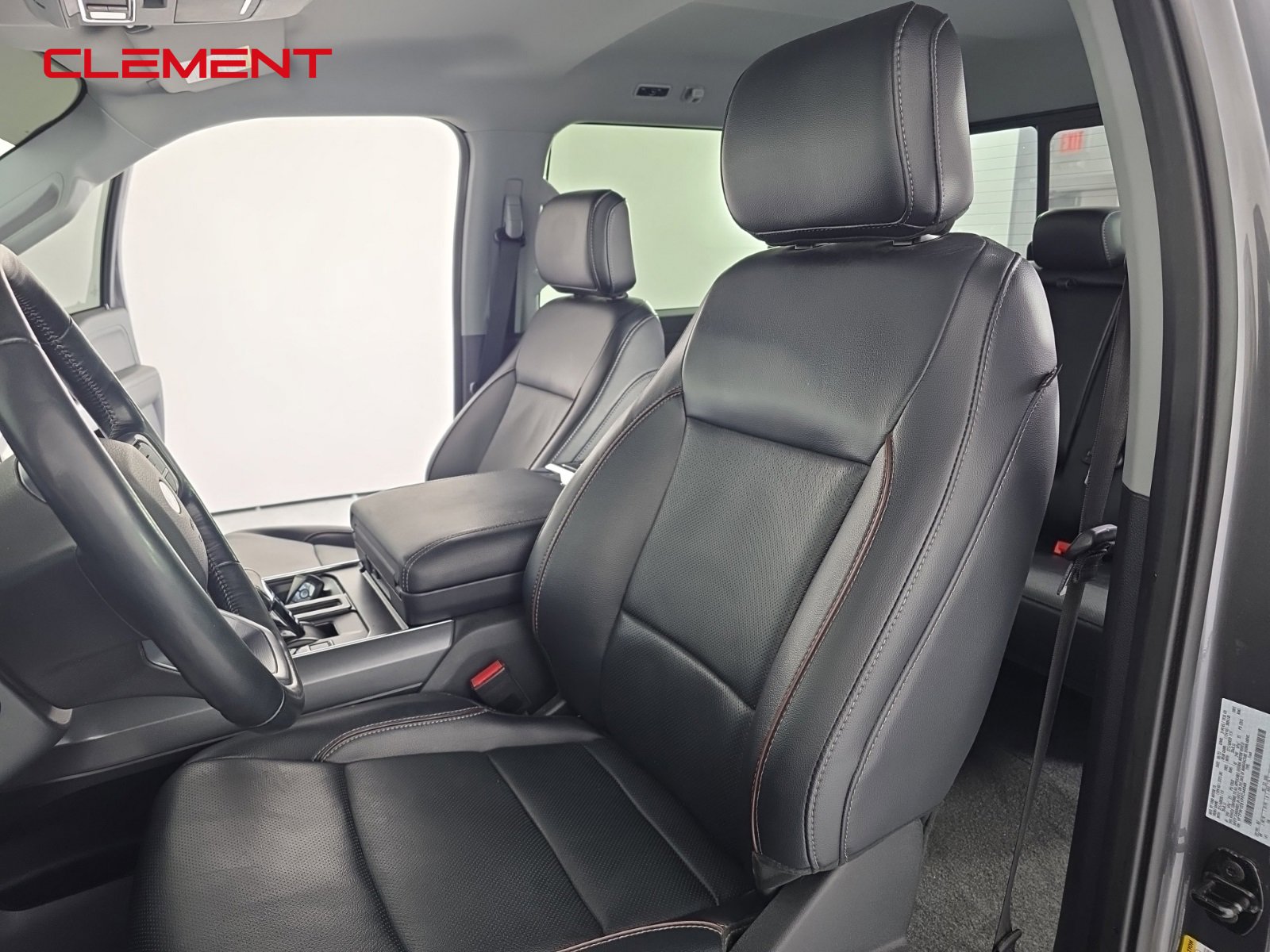 Certified 2023 Ford F150 Lariat w/ Equipment Group 502A High image 28