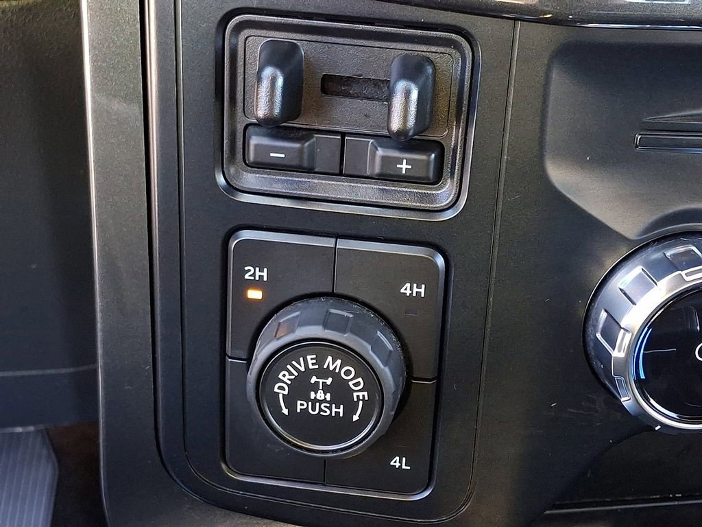 Certified 2022 Ford F150 XLT w/ Equipment Group 302A High image 25