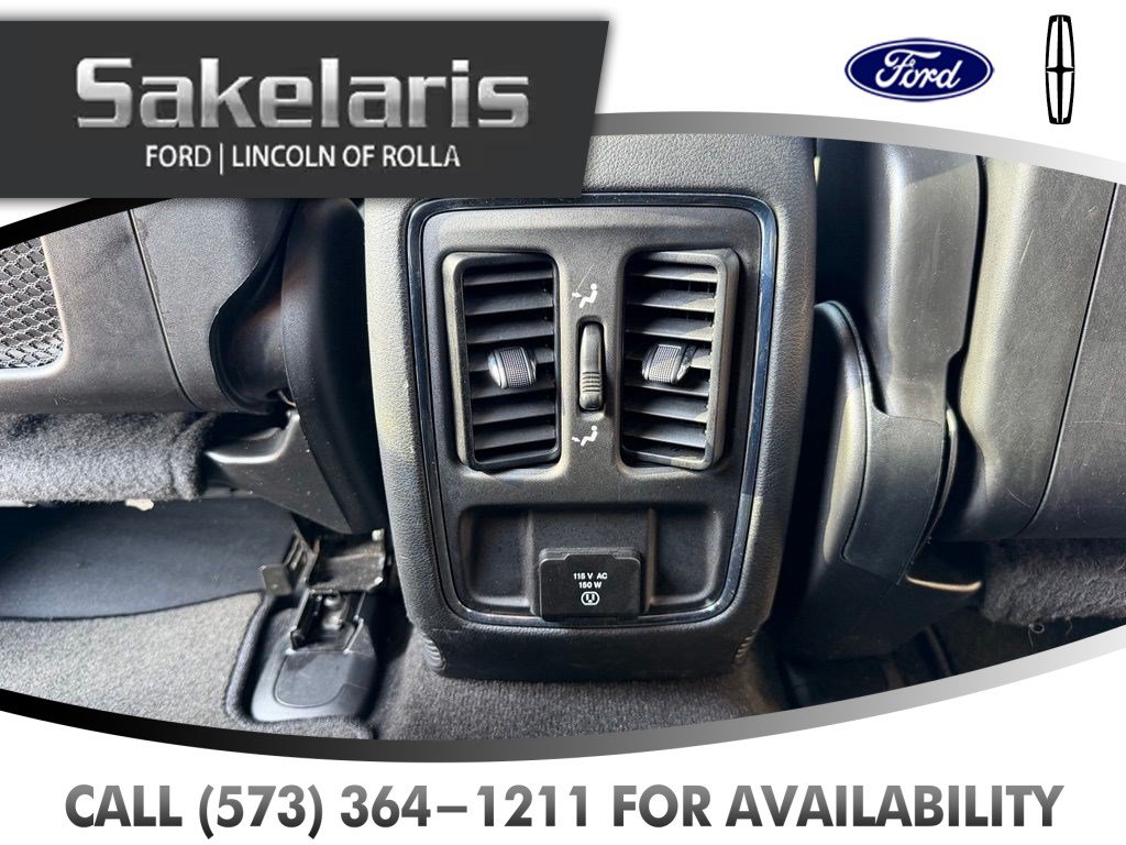 Used 2021 Jeep Grand Cherokee Laredo w/ Security & Convenience Group AWD/4WD image 34