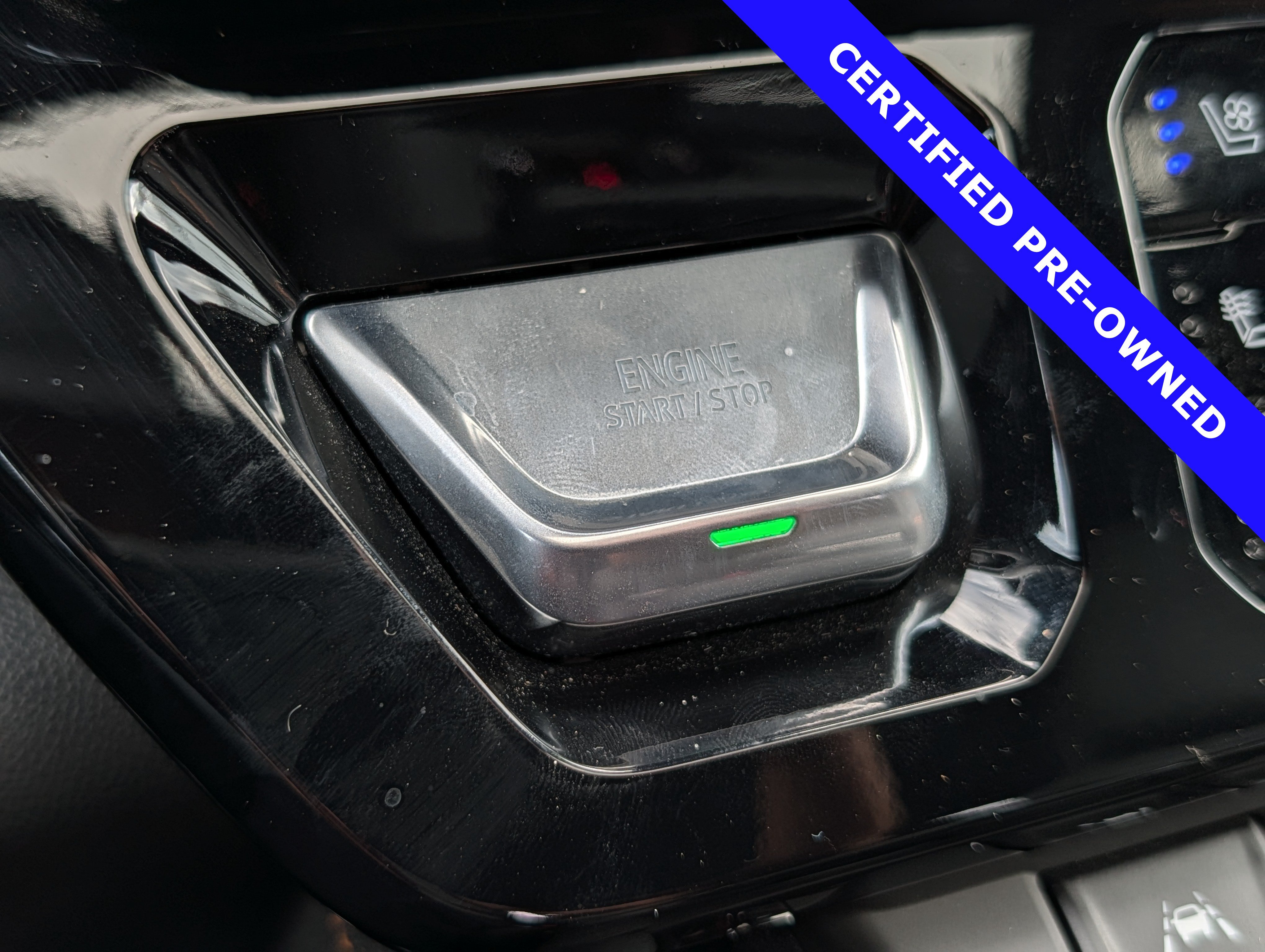 Used 2023 GMC Sierra 1500 AT4 w/ Technology Package AWD/4WD image 43