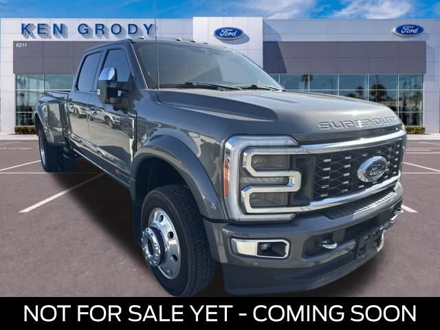 Certified 2023 Ford F450 Platinum w/ FX4 Off-Road Package