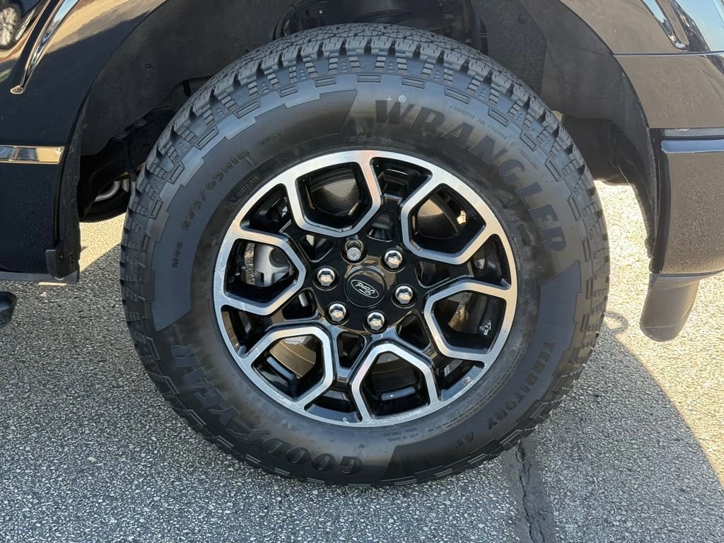 Certified 2023 Ford F150 XLT w/ Equipment Group 302A High image 12