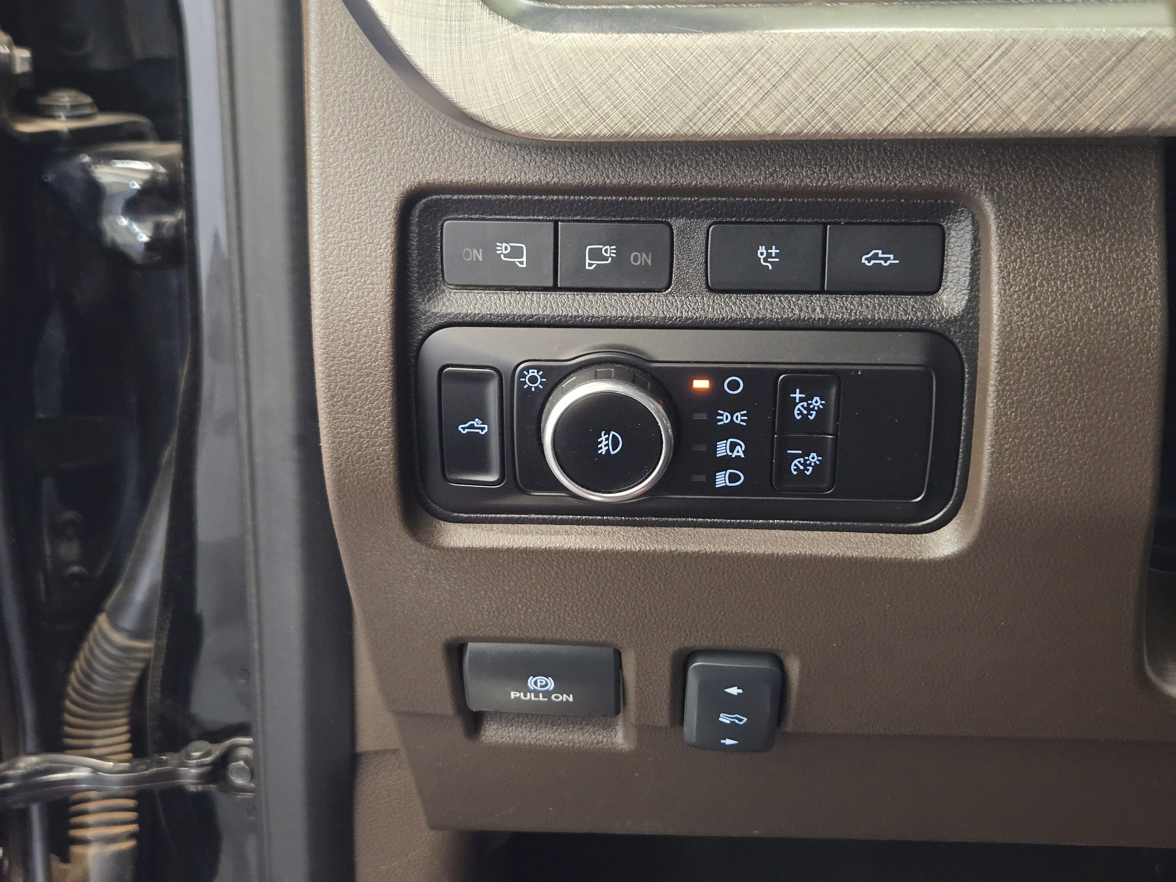 Certified 2024 Ford F250 King Ranch image 23