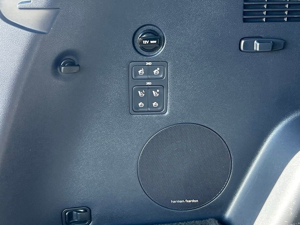 Used 2021 Hyundai Palisade Calligraphy image 9