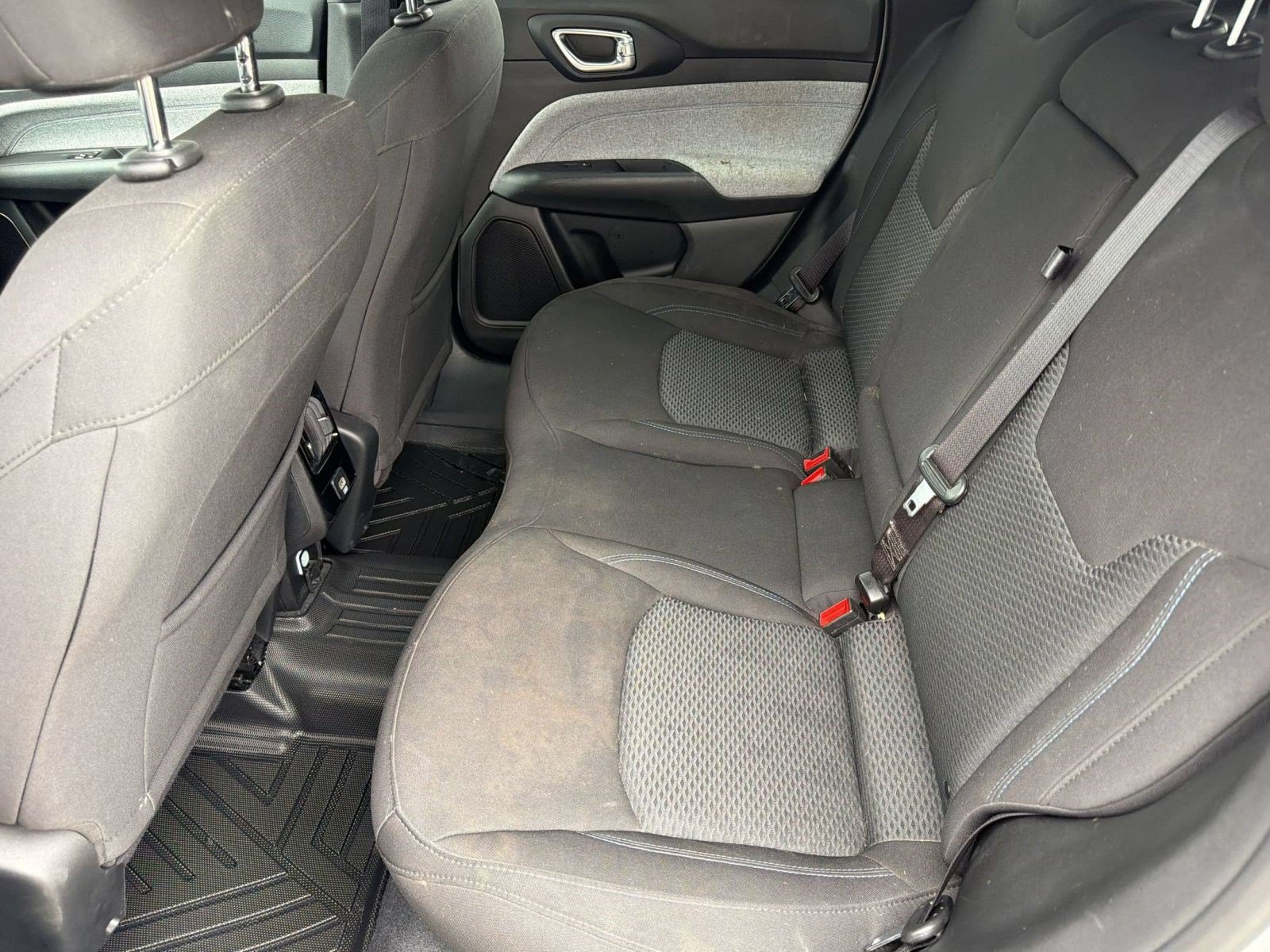 Used 2024 Jeep Compass Sport AWD/4WD image 14