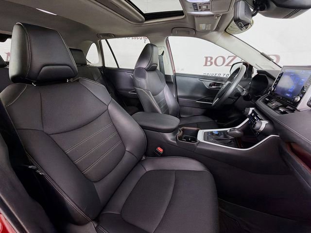 Used 2022 Toyota RAV4 Limited AWD/4WD image 34