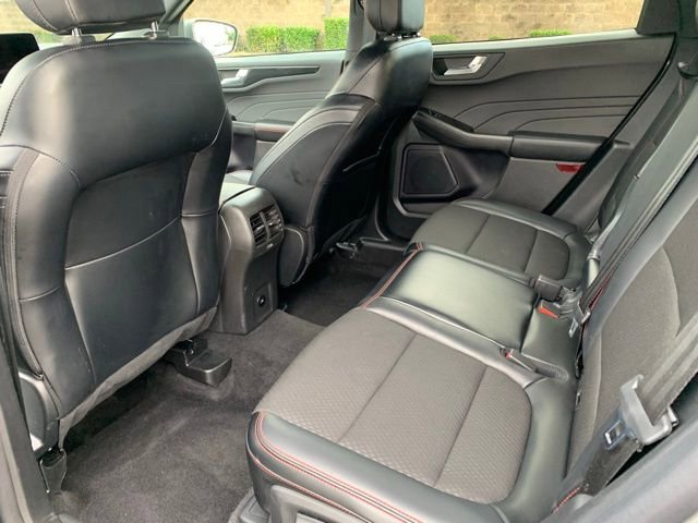 Certified 2024 Ford Escape ST-Line image 15