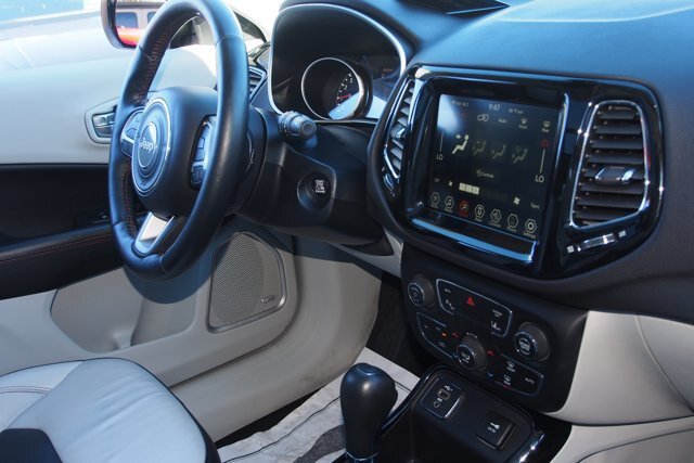 Used 2021 Jeep Compass Limited w/ Sun and Sound Group FWD image 10
