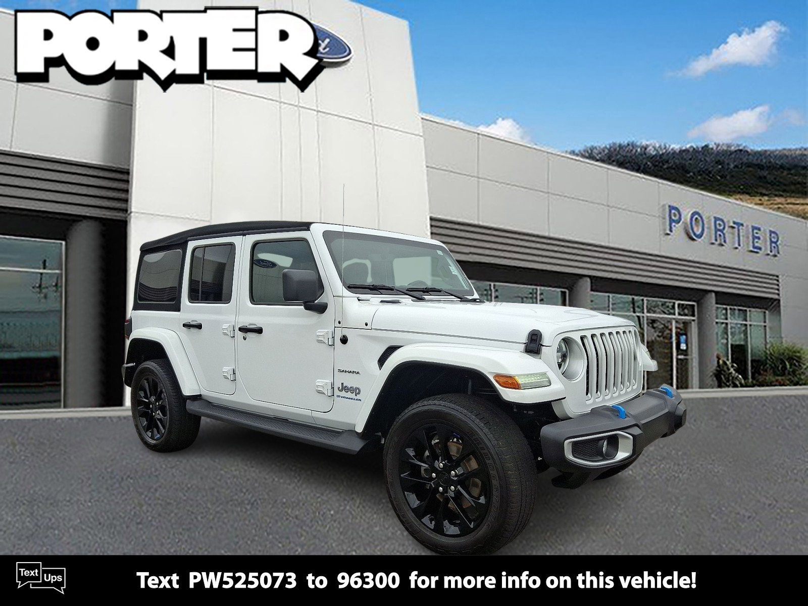 Used 2023 Jeep Wrangler Sahara w/ Cold Weather Group image 10