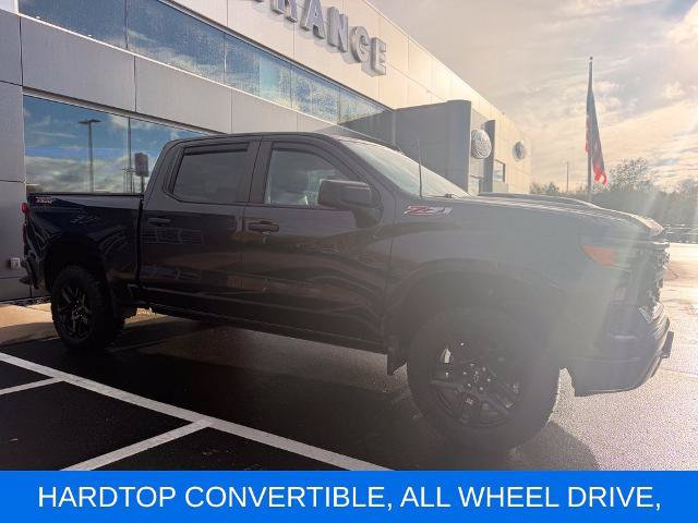 Used 2022 Chevrolet Silverado 1500 Custom Trail Boss AWD/4WD image 3