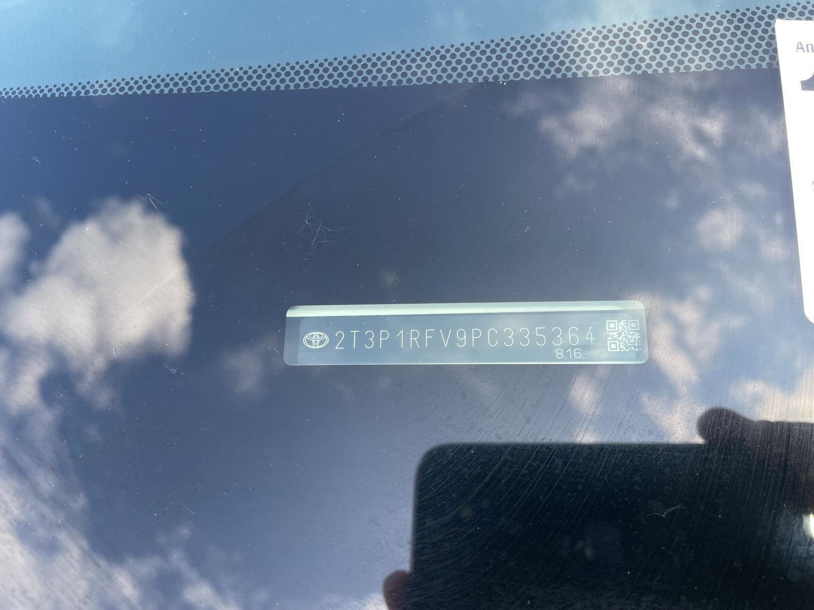 Used 2023 Toyota RAV4 XLE AWD/4WD image 31