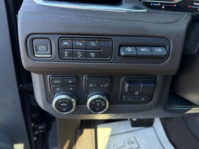 Used 2023 GMC Yukon Denali w/ Max Trailering Package image 15