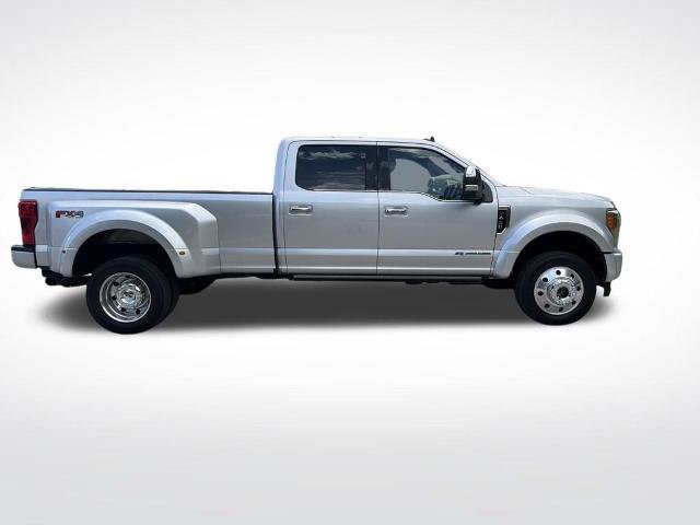 Certified 2019 Ford F450 Platinum w/ Platinum Ultimate Package AWD/4WD image 4