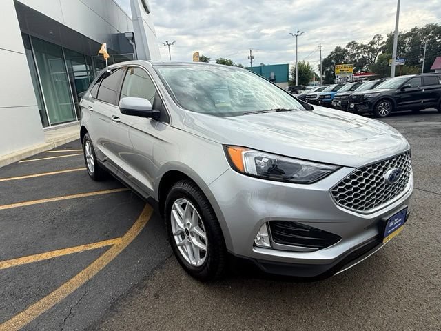 Certified 2023 Ford Edge SEL w/ Convenience Package AWD/4WD image 11