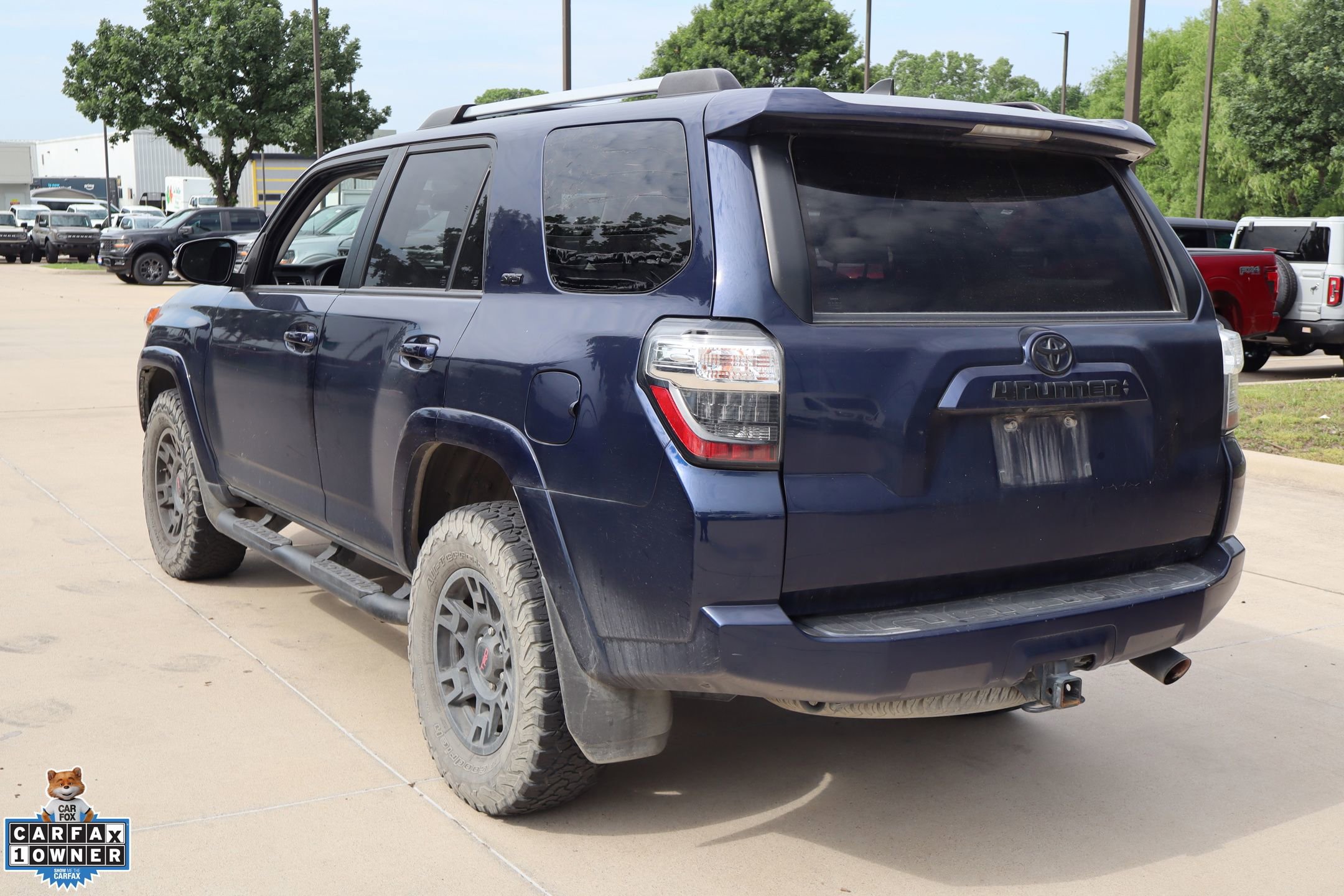 Used 2021 Toyota 4Runner SR5 Premium w/ Moonroof Package AWD/4WD image 6